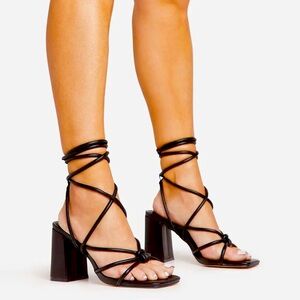 Harmony Wide Fit Knotted Detail Lace Up Square Toe Curved Low Block Heel Black